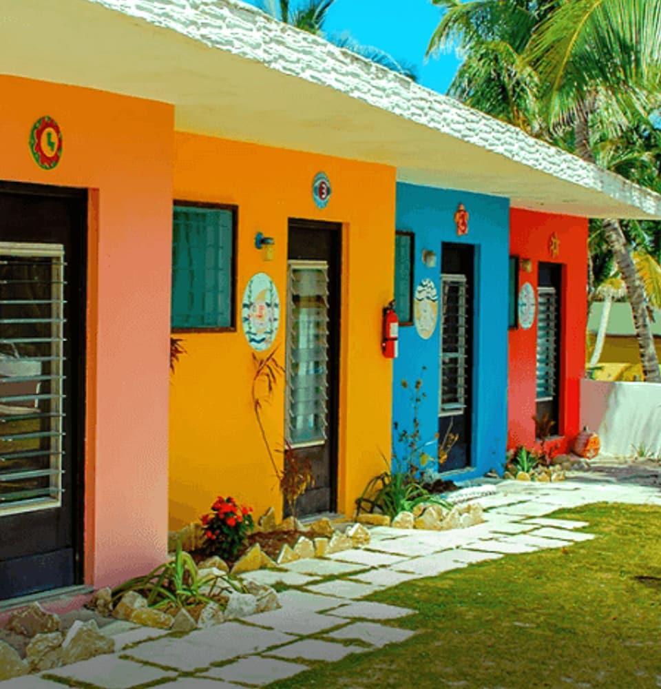 Greenwood Beach Resort Bailey Town  Eksteriør bilde